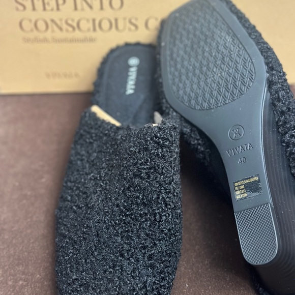 Brand-new Vivaia clogs - Picture 2 of 2